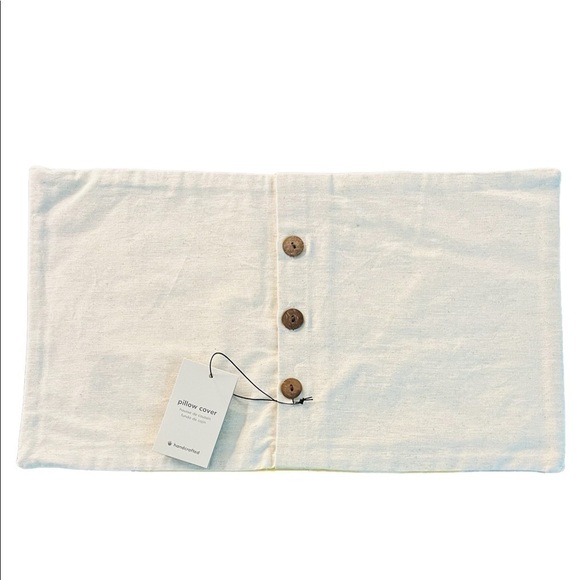 WEST ELM GORGEOUS YELLOW, GRAY AND BLUE GRAY PILLOW COVERS NWT - Picture 2 of 12